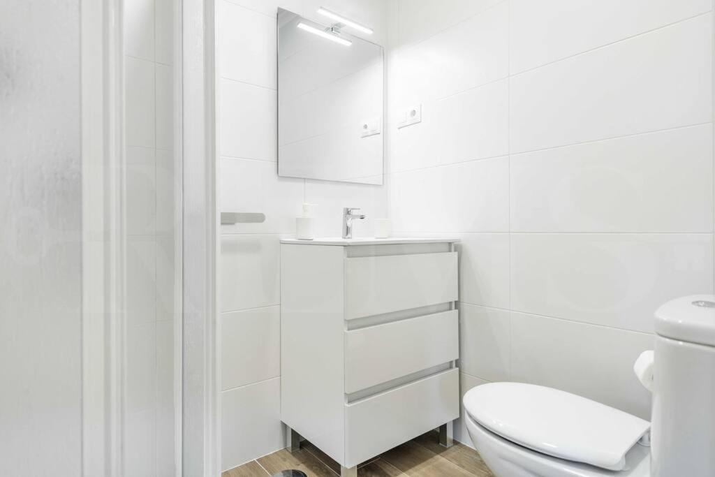 Authentic Minimalistic Studio Near La Union By Rems Malaga Exterior photo